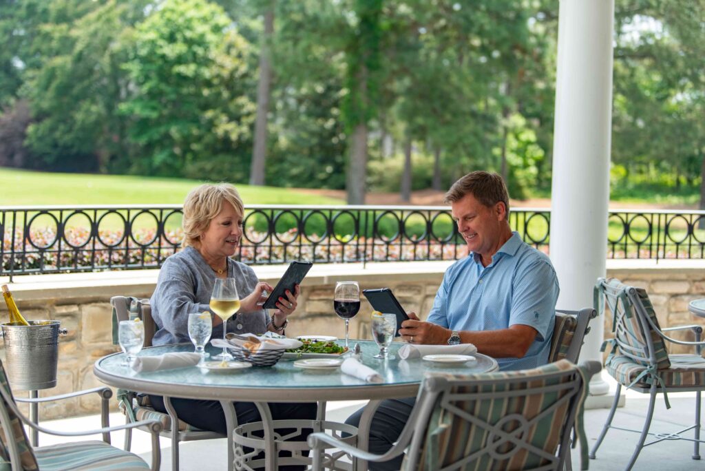 Dining amenities Woodside