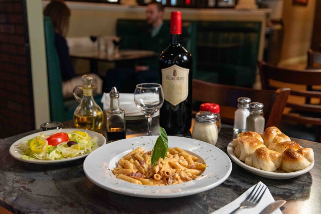 Woodside - Aiken Dining